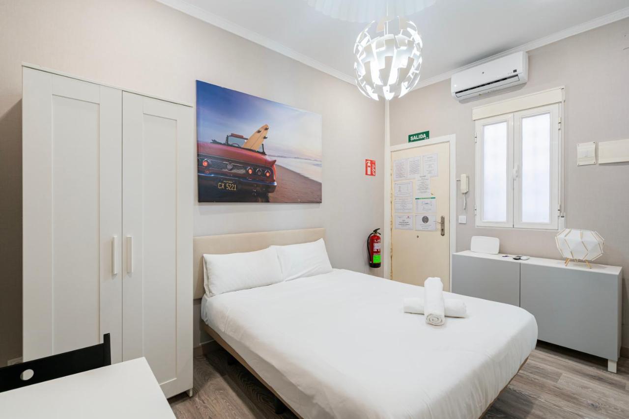 Rodas Apartment Madrid Exteriör bild